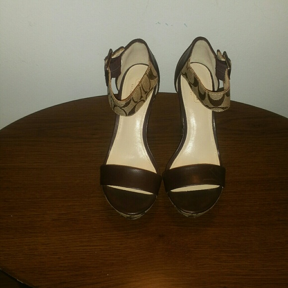 Coach Wedges - Picture 4 of 5